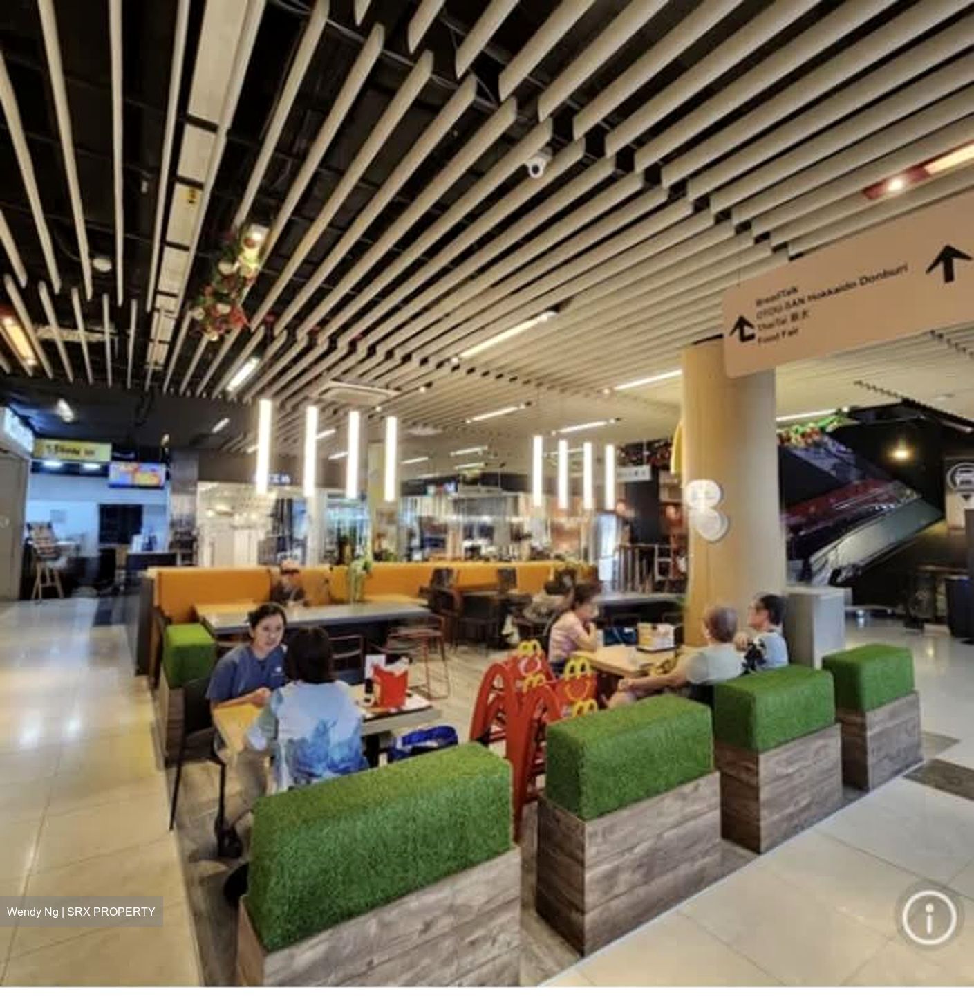 Zhongshan Mall (D12), Office #576591621